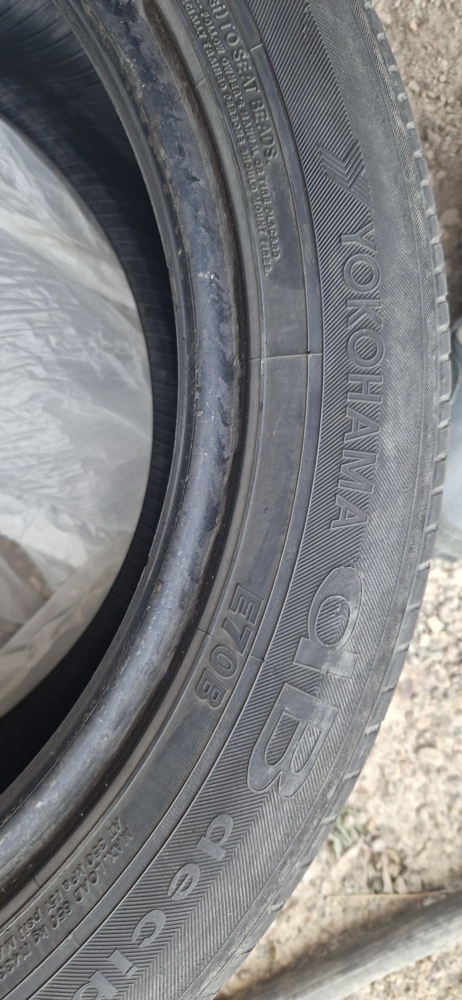 Продам резину! YOKOHAMA 215/55R17
