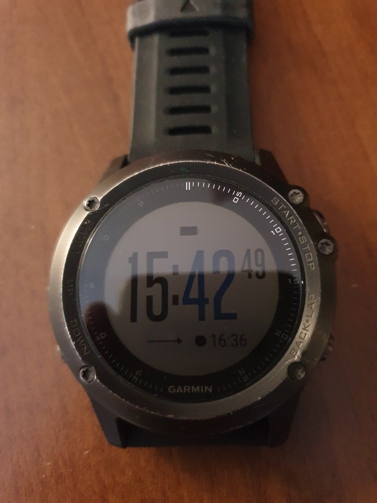 Спортивные часы garmin fenlx 3hr