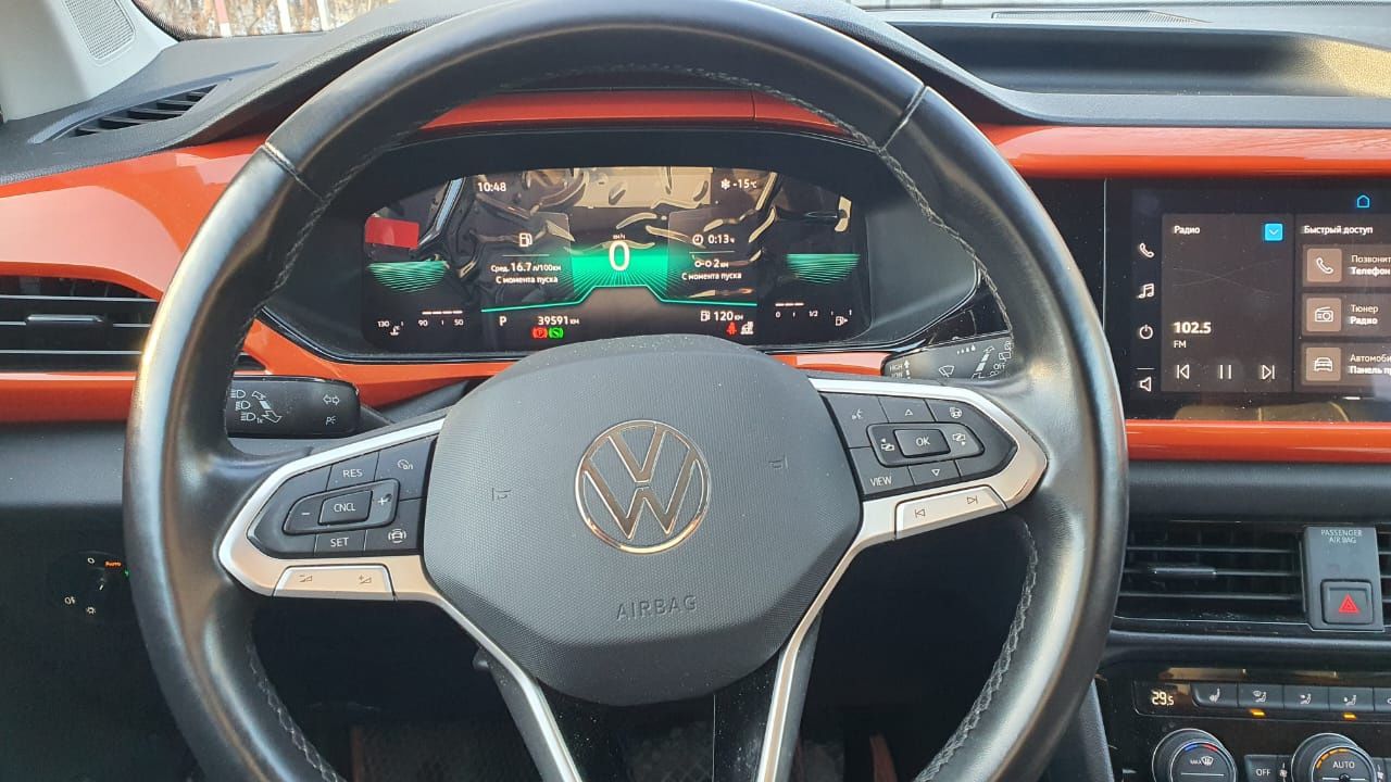 Автомобиль Volkswagen Taos JOY