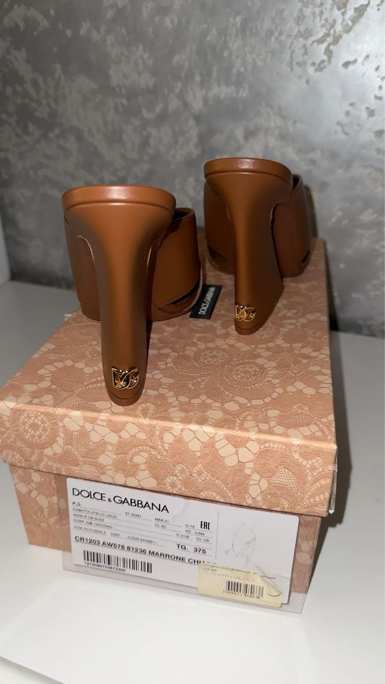 Кожаные босоножки D&G ОРИГИНАЛ