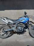 Мотоцикл zr200 эндуро
