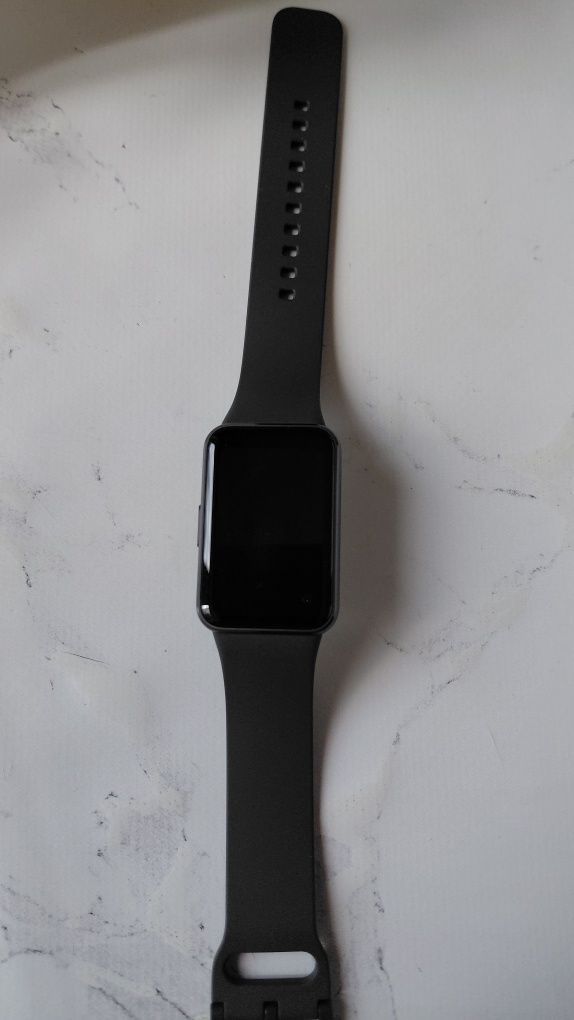 Продам смарт часы Galaxy Fit3