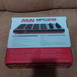 Продам миди контроллер Akai MPD 218