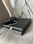 Срочно продается PS 4 SLIM