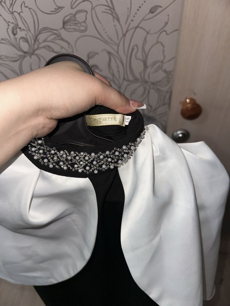 Платье вечерное