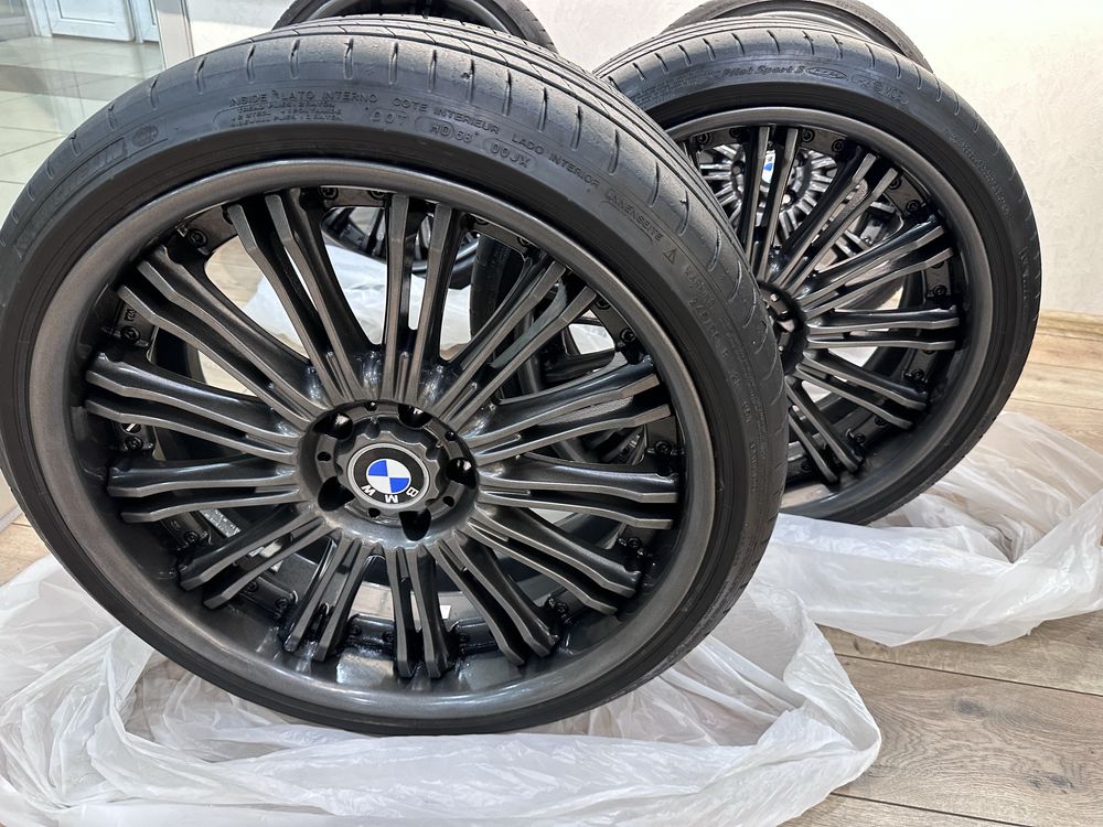 Диски с резиной разноширокие r20 Michelin в отличном состояние