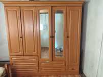 Продам шифоньер состояние хорошее. Вместительный.