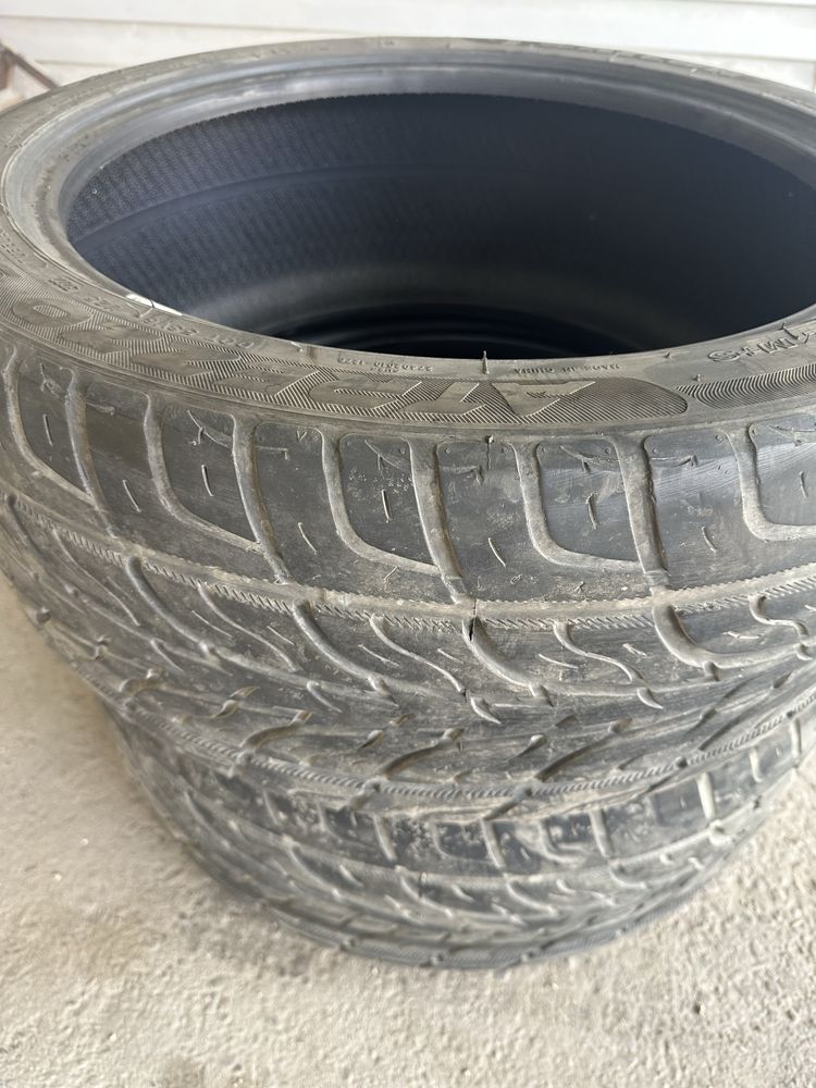 Шины (3 шт.) R20 275/40