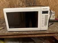 Микроволновка PANASONIC