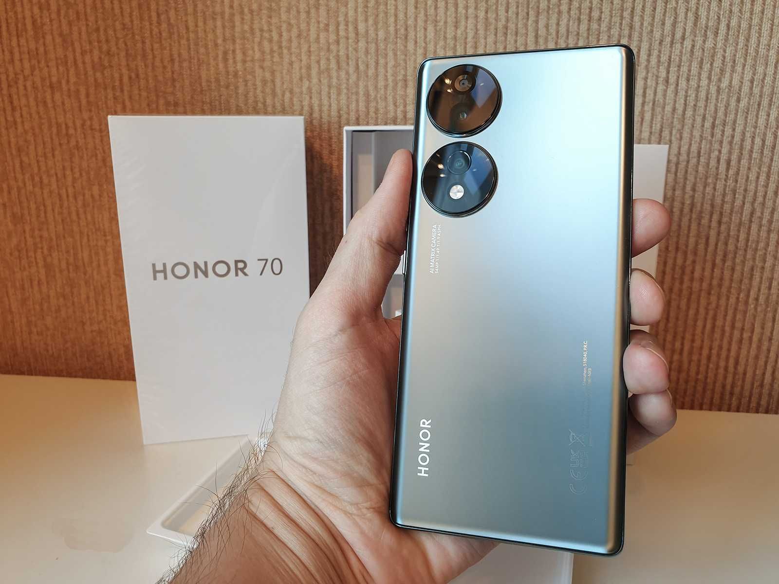 Смартфон HONOR 70 (8/256GB) Crystal Silver