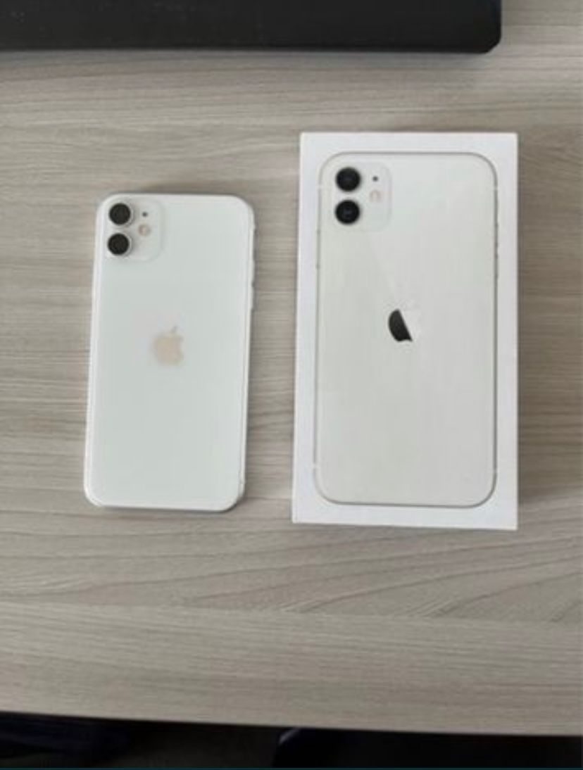 iPhone 11 продаж