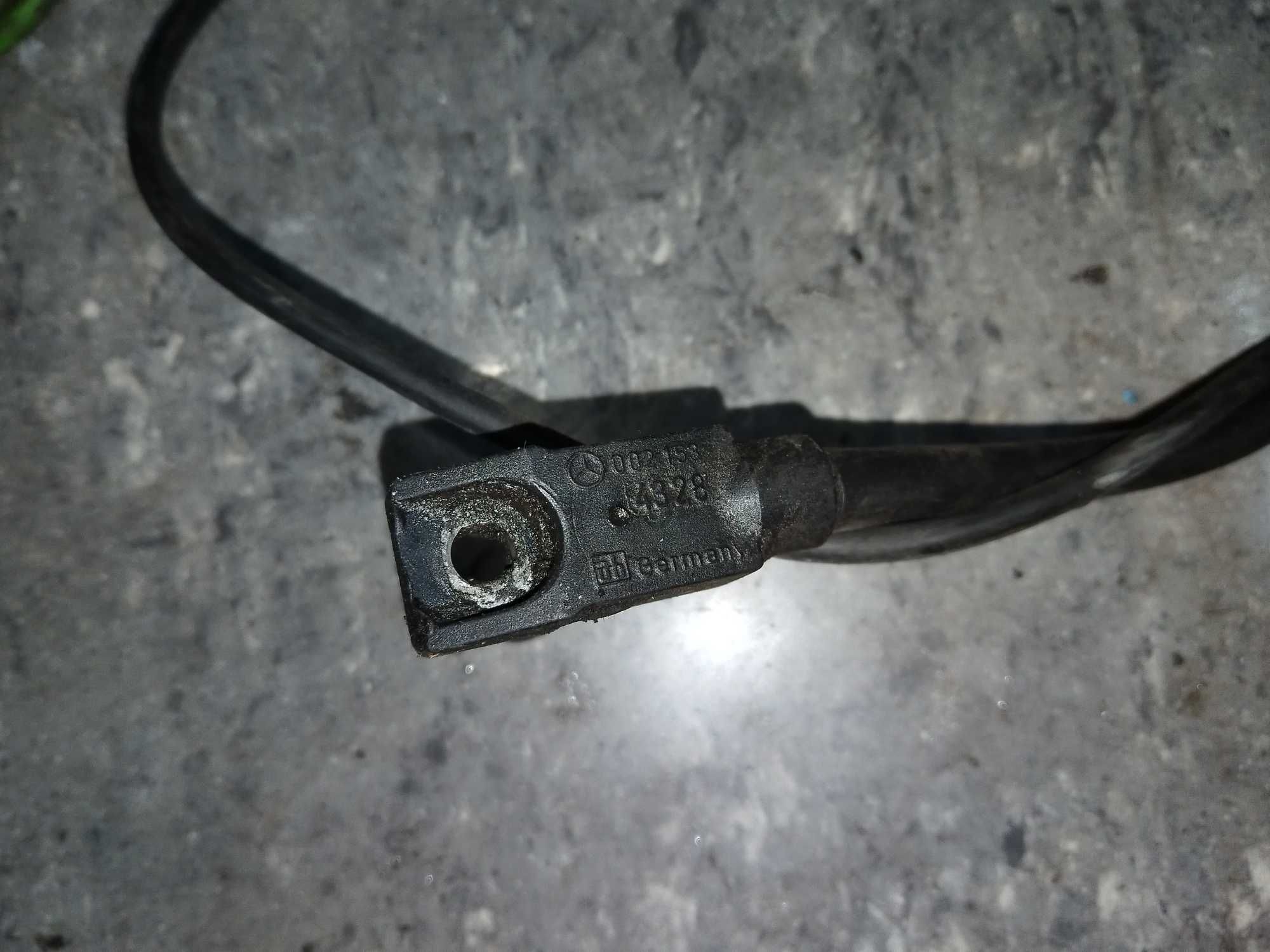 Датчик коленвала Мерседес м102 м103