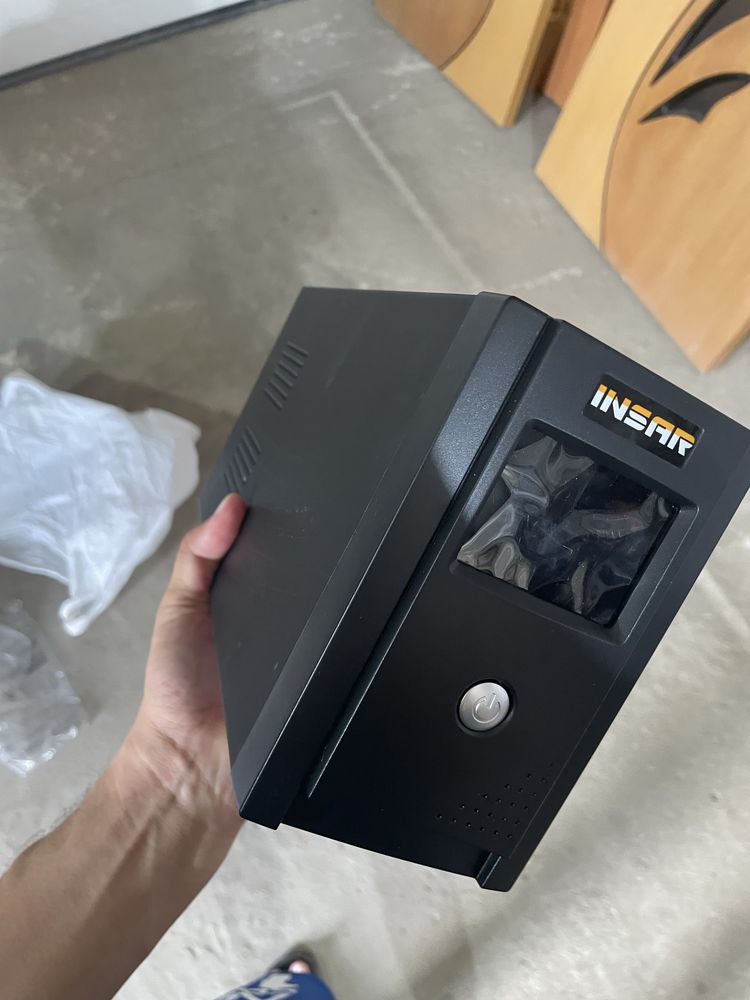 Продаю надёжный UPS (ИБП) почти новый!