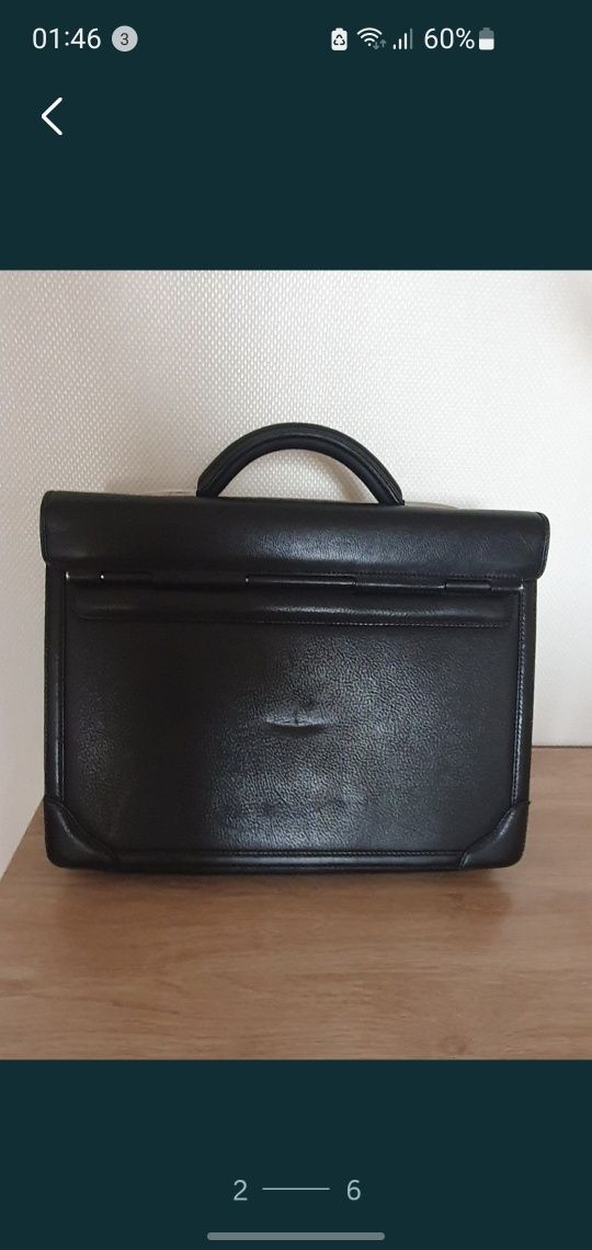Продам портфель чёрный