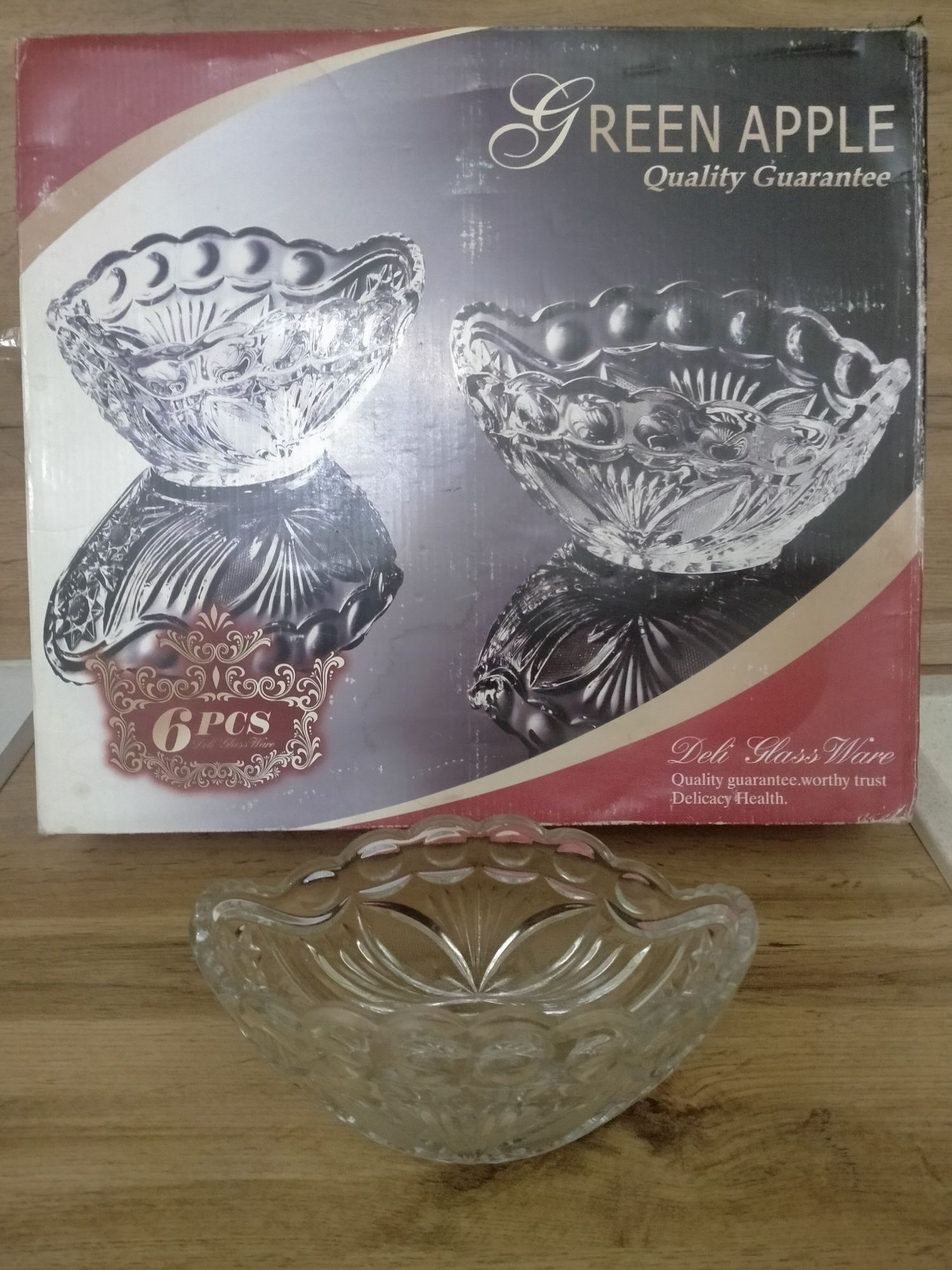 Продам хрустальные салатницы
