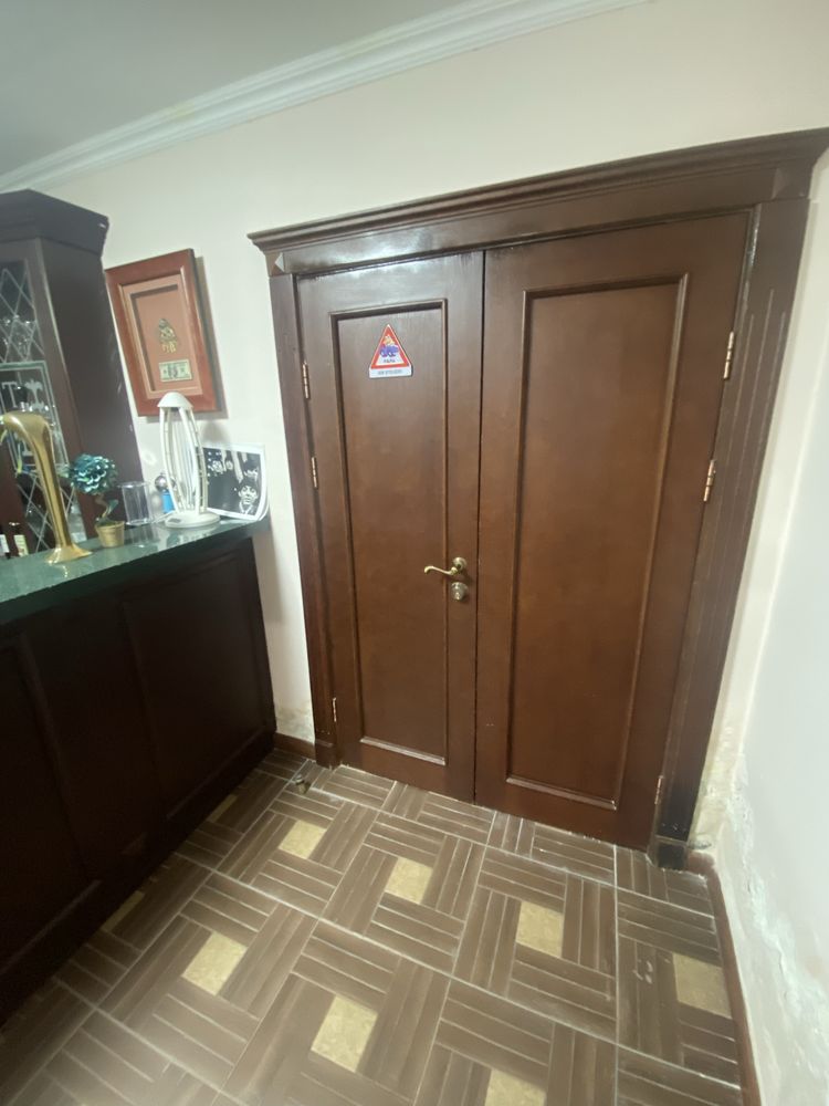 Продам двери б/у