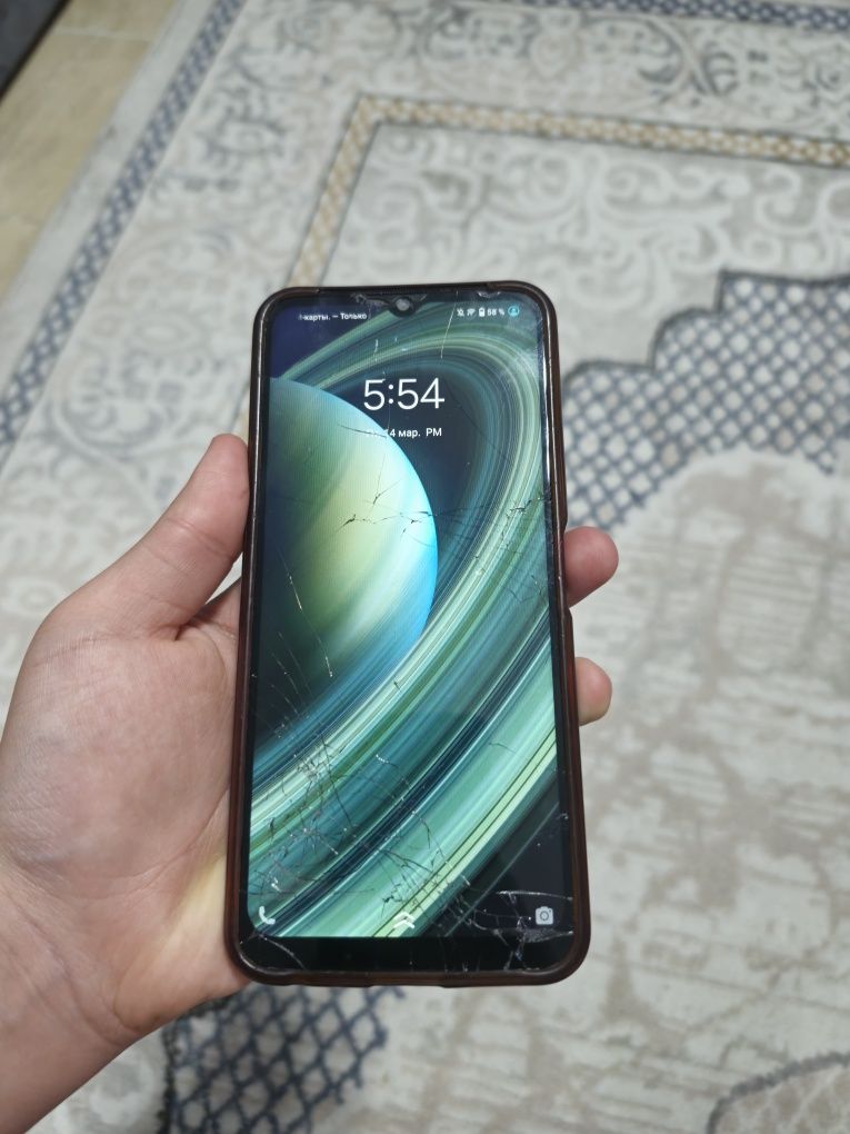 Продаю телефон vivo y21