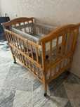 Продам детскую кроватку