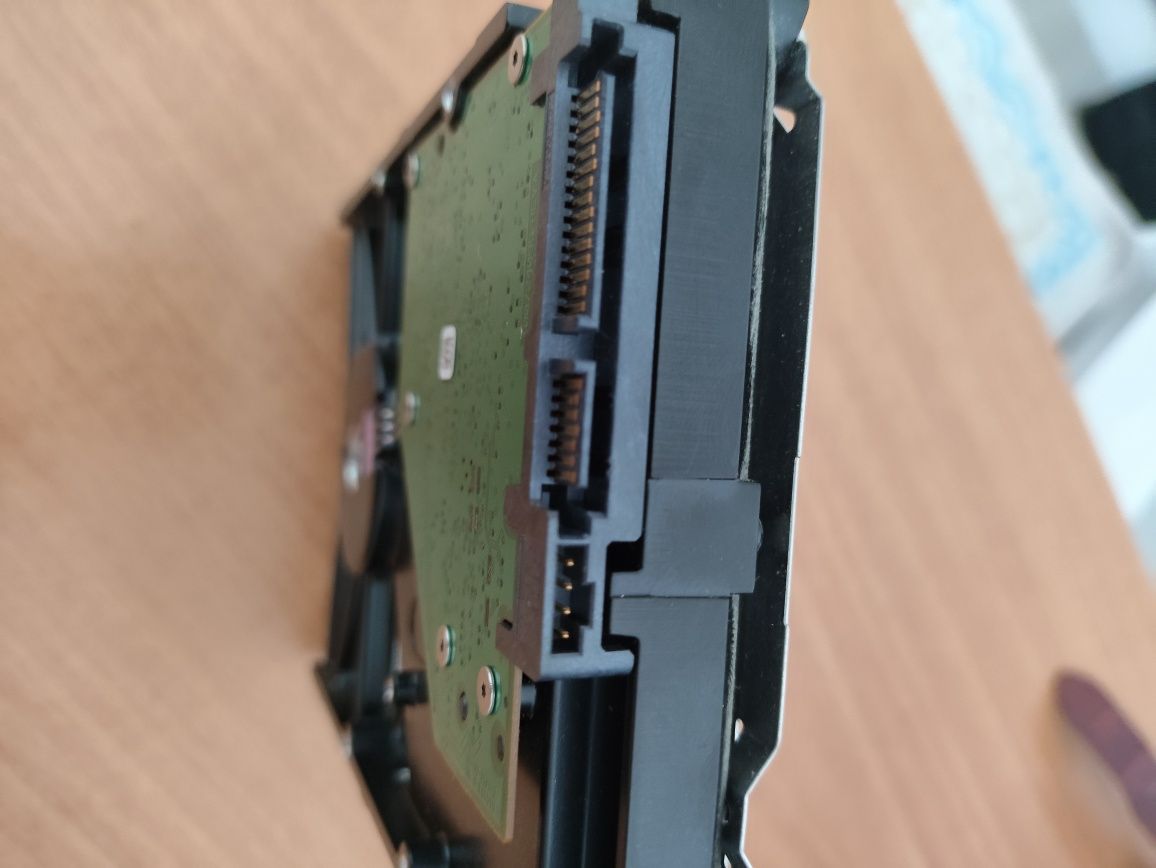 Hard disk 2 Tb..