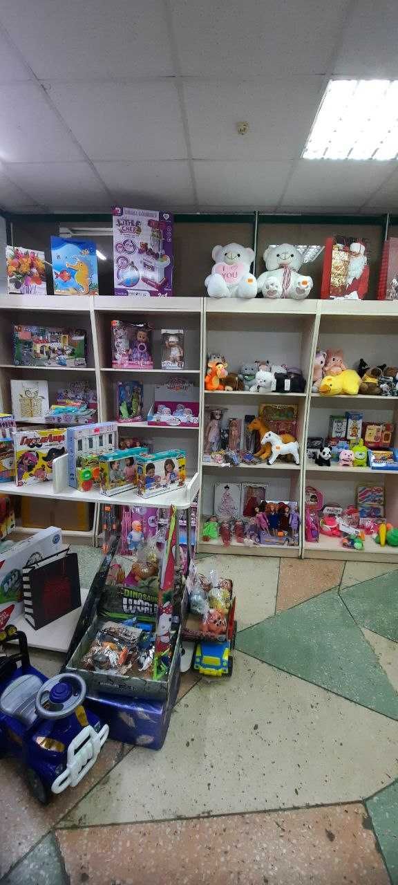 Срочно продам бутик игрушек ТД "Школьник"