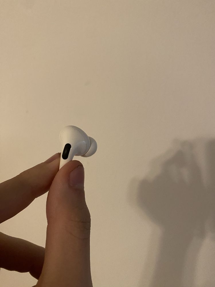 Airpods pro 1 gen. Оригинальные