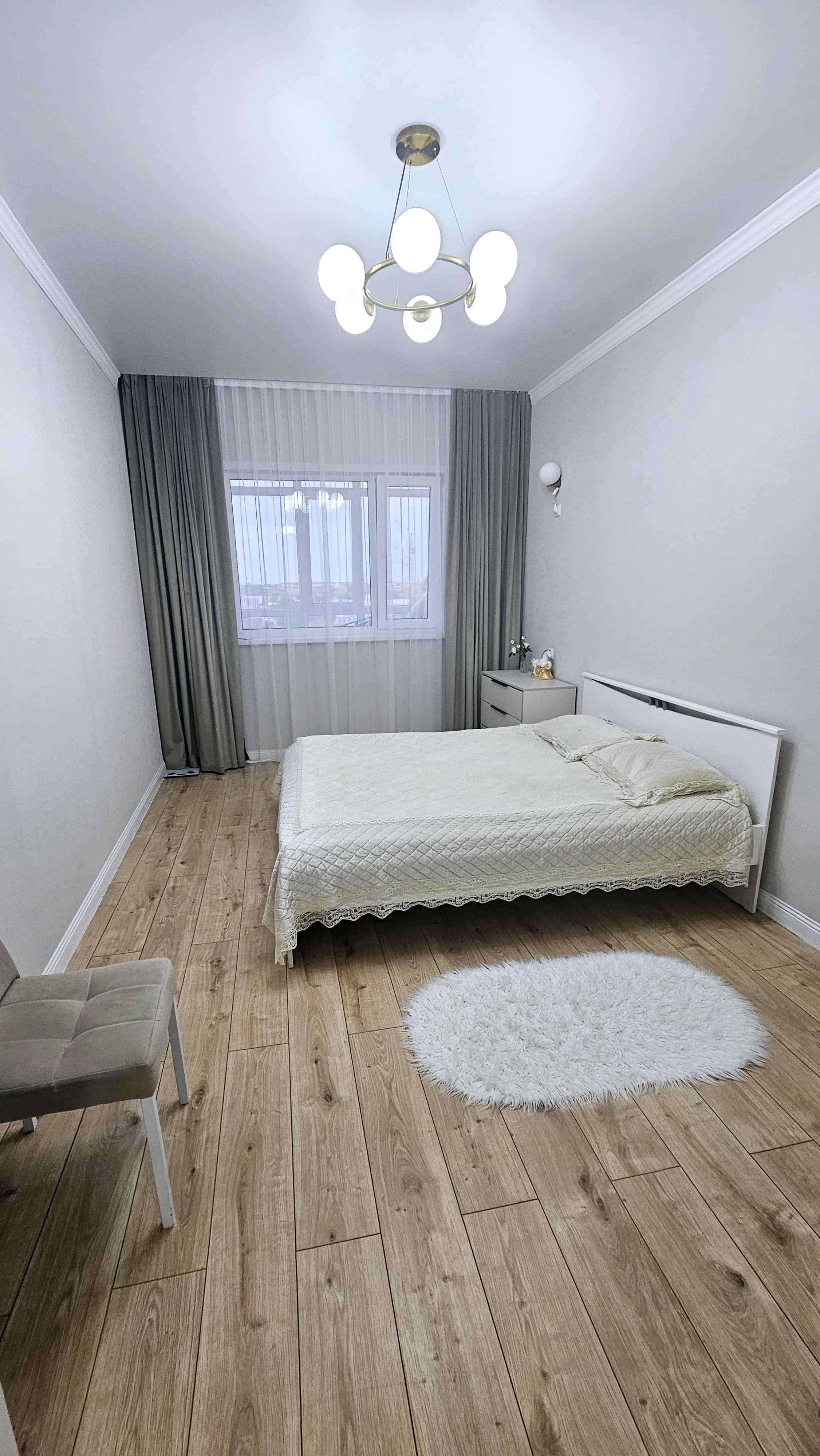 Продам 2 ух ком квартиру в новом доме, район Досааф