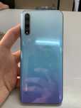 Huawei y7 32 гб в отличном состояний