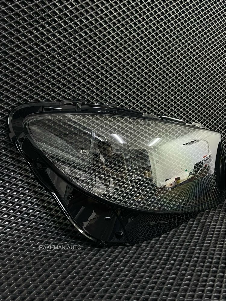 Стекла Фары Mercedes benz W213 / Мерседес w213