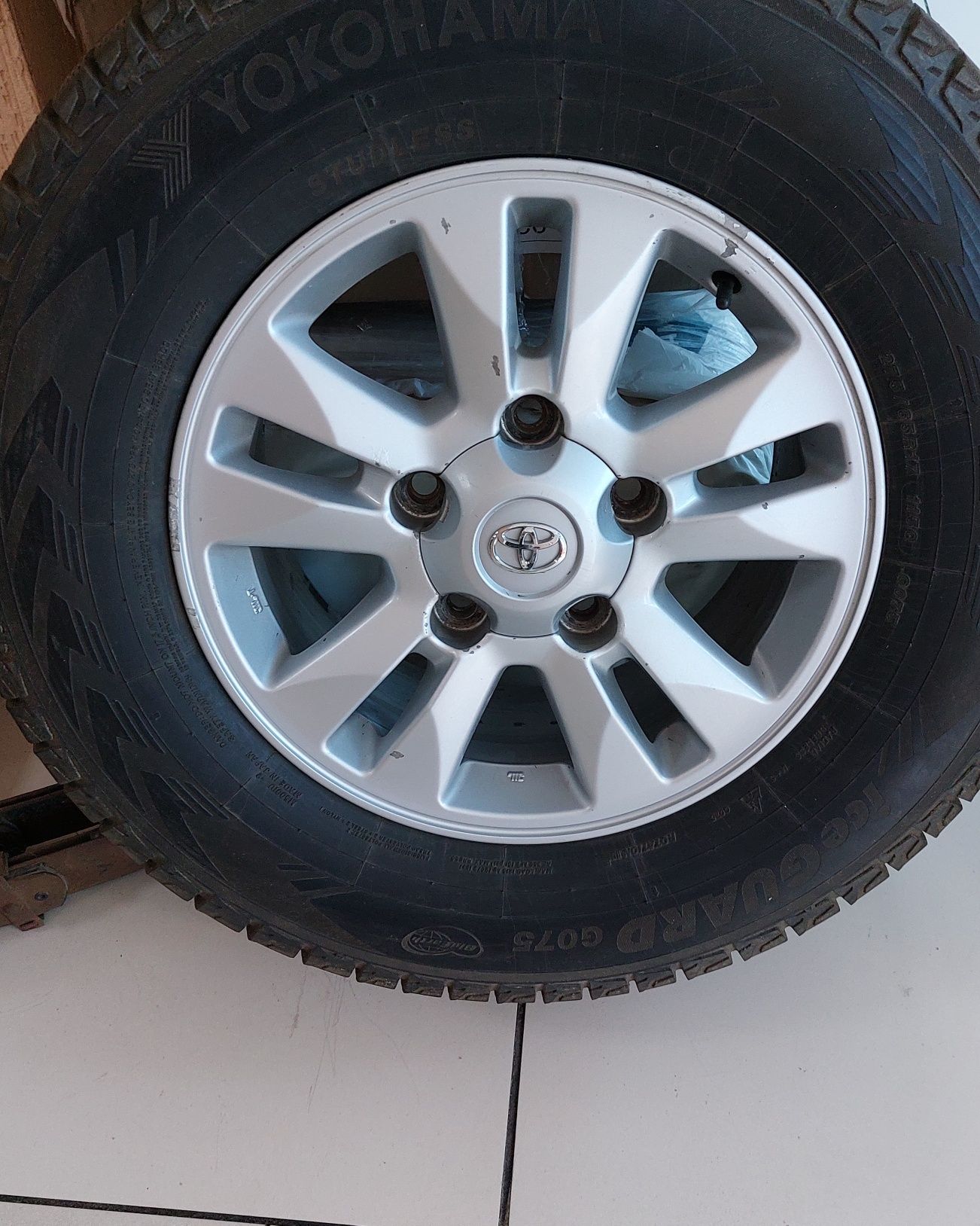 Колёса зимние yokohama 275+65/r17 с дисками