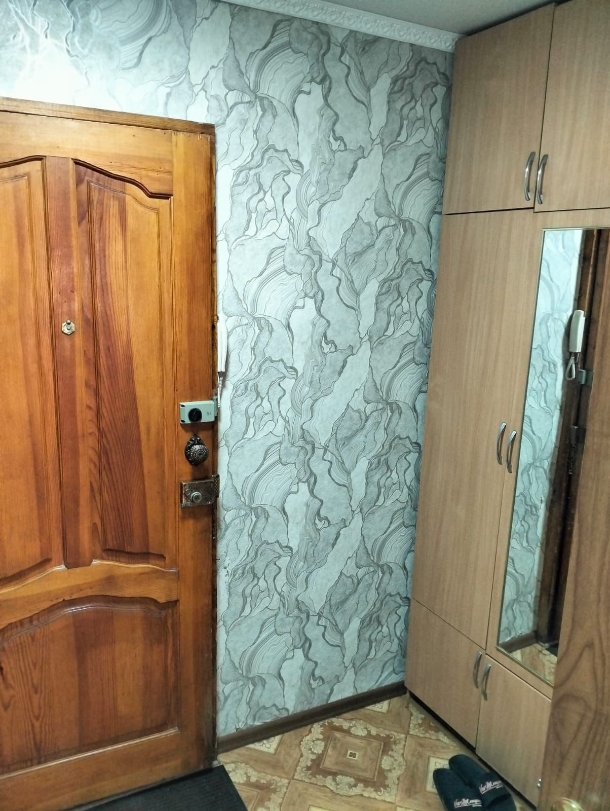 Продам 1 ком. квартиру район ДБС