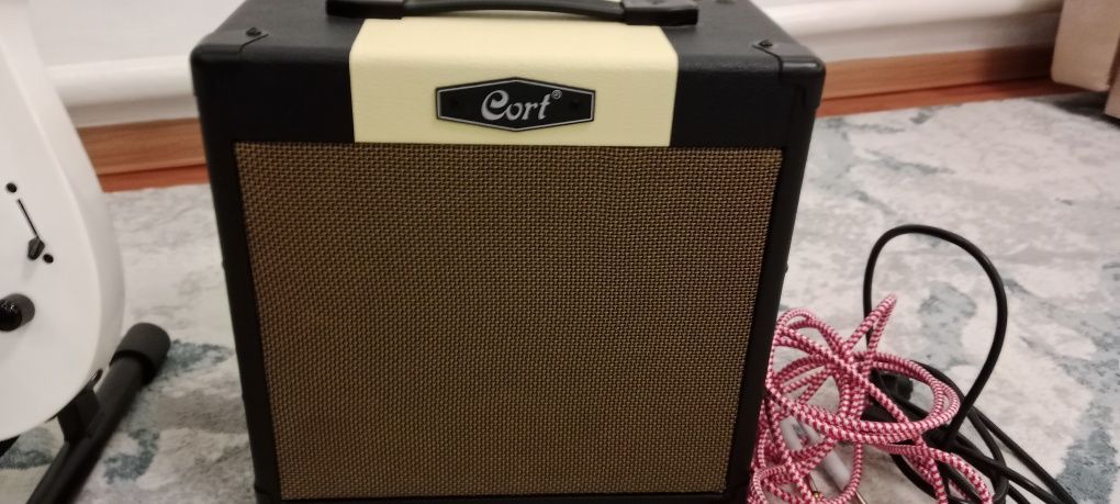 Гитара Jackson js22+ комбо усилитель cort cm15R