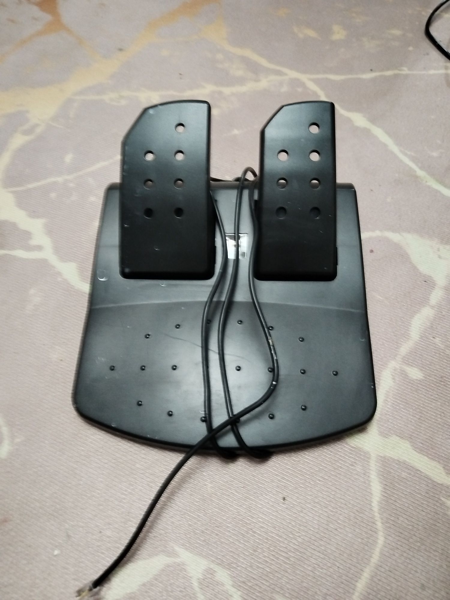 Продам игровой руль