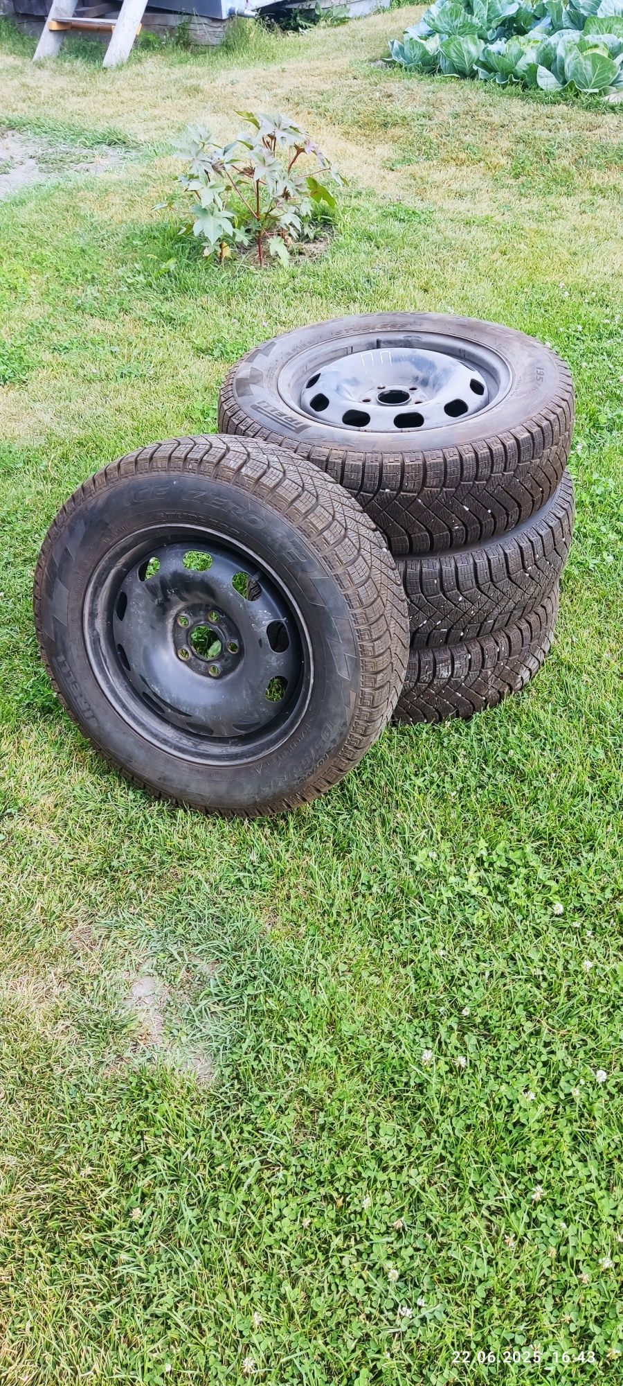 Зимние шины Pirelli