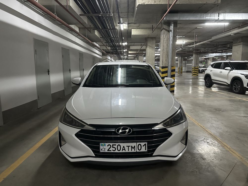 Hyundai elantra AD 2020