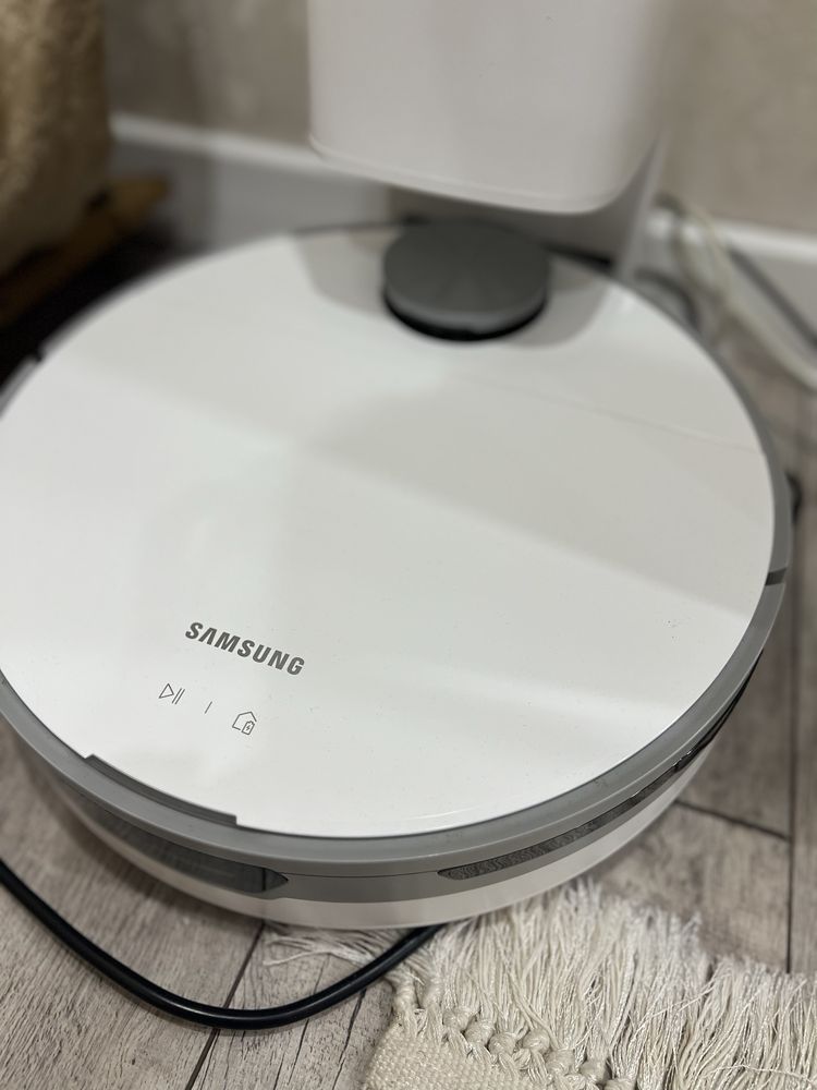 Робот пылесос Samsung