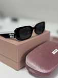 Солнцезащитные очки от miu miu (оригинал)