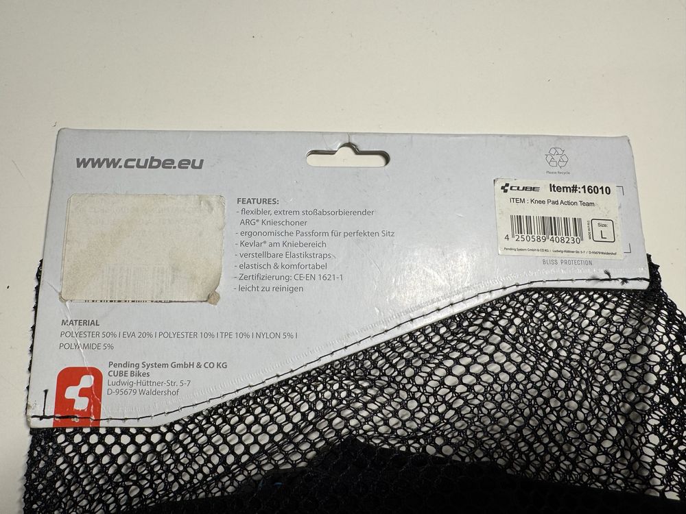 Вело Защита колена CUBE KNEEPAD Action Team black/white L