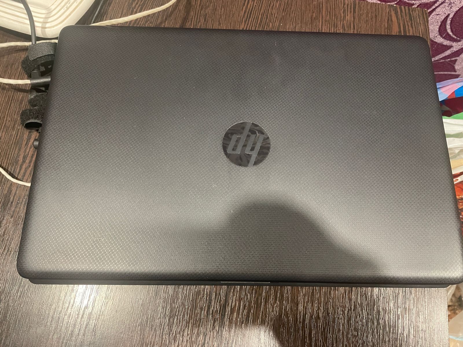 Продам шустрый ноутбук hp ryzen 3 сумка мышка