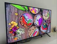 Продам 140 см QLED телевизор Samsung