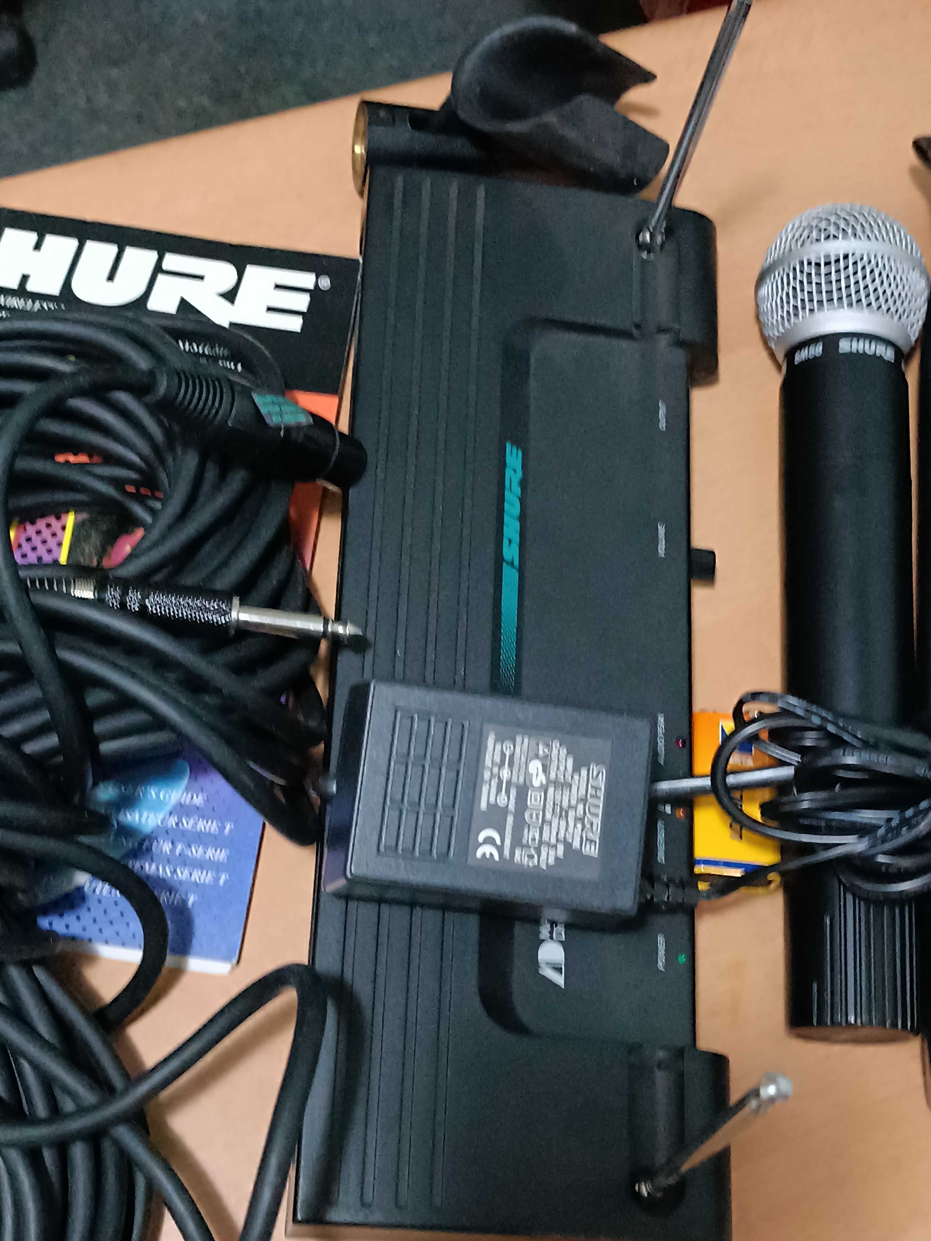 Микрофон Shure SM58 с ресивером Shure T4V.Оригинал.США