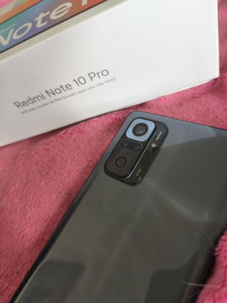 Продам смартфон Redmi Note 10 pro