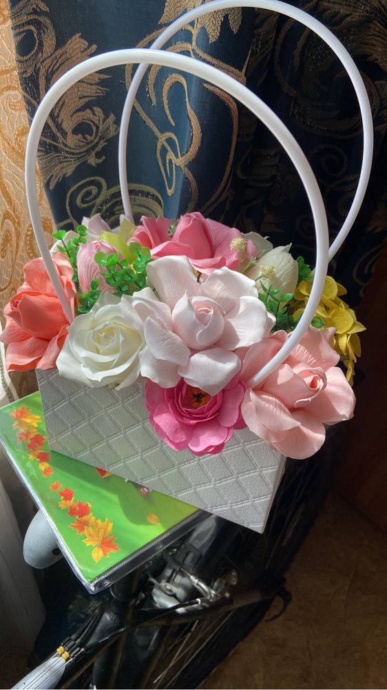 Букет из мыльных роз