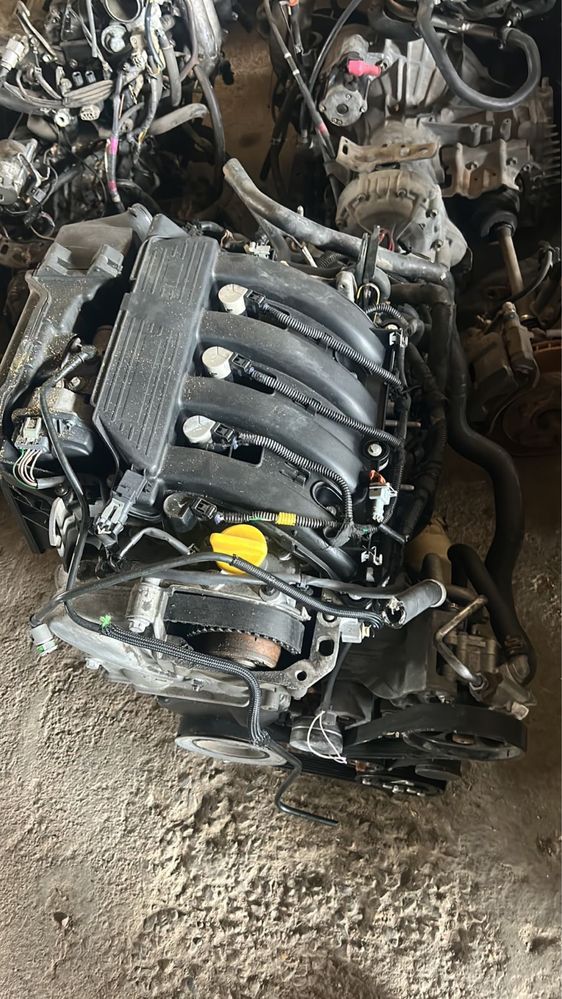 Renault Duster 2.0 РЕНО ДАСТЕР двигателя Renault F4R RENAULT К4M 1.6