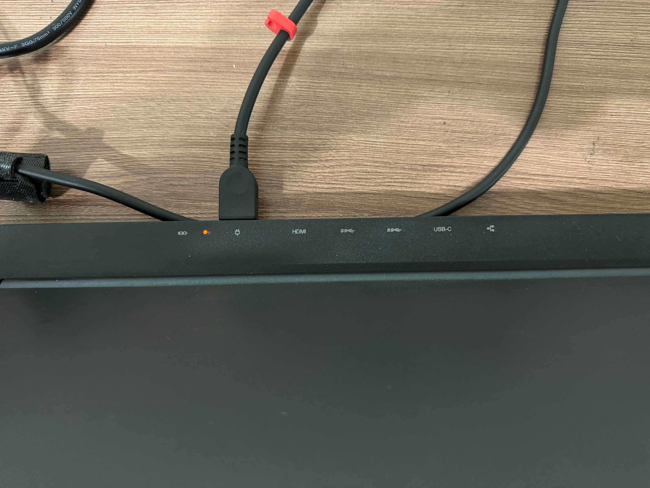 Lenovo Legion 5 15ARH05H, Ryzen 5, 16 ОЗУ, 1 ТБ SSD, 1660 Ti, 144 Гц