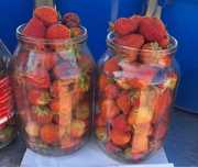 Продам дачную клубнику