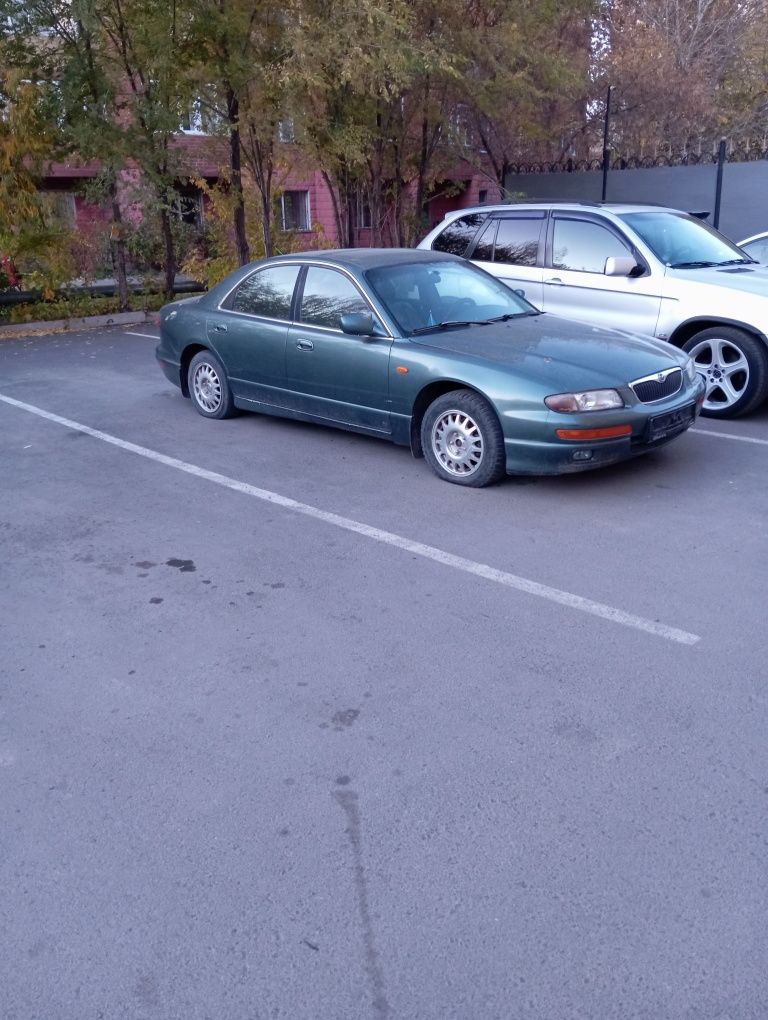 Продам автомашину Мазда кседокс9