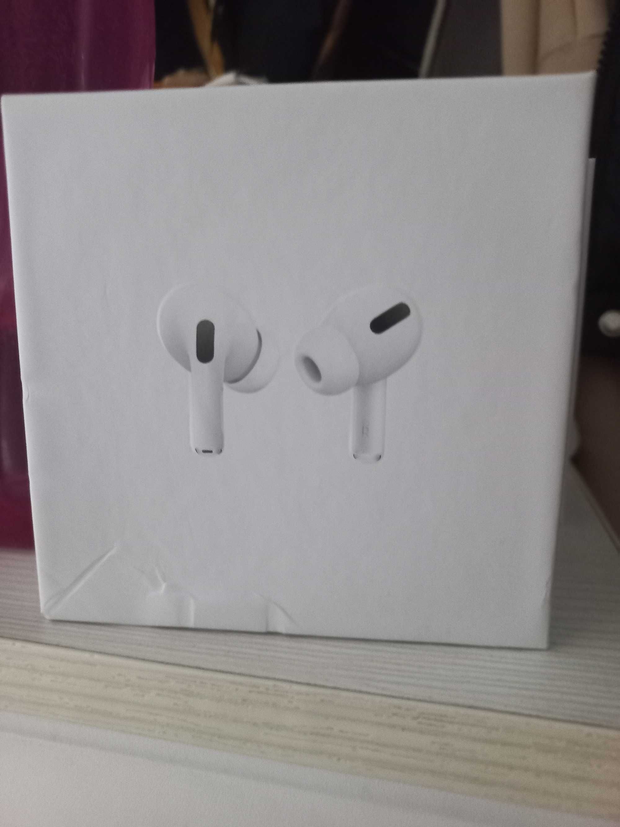 AirPods pro наушники