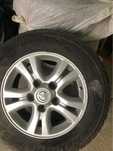 Продам Зимные балоны 275/60R18