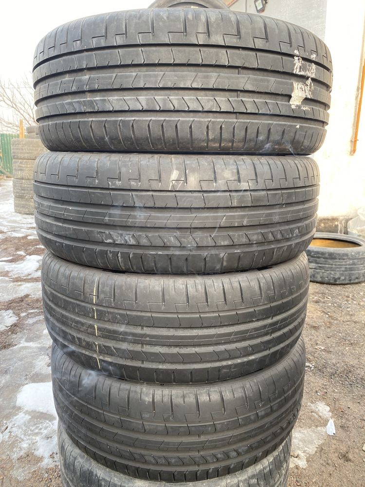 Комплект летние шины 235/45/20 235/45R20 Pirelli.
