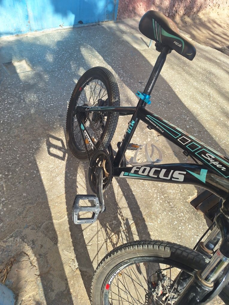 Велосипед FOCUS.